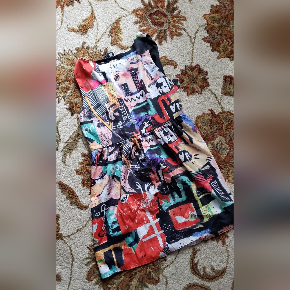 Wore only once!Fun vibrant cocktail dress